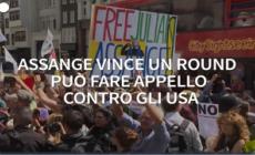Assange vince un round, puo' fare appello contro gli Usa