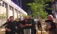 Gaza, protesta a Tel Aviv: scontri fra manifestanti e polizia