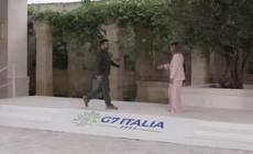 G7, Zelensky arrivato a Borgo Egnazia: accolto dalla premier Meloni