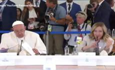 Meloni al Papa: "Le sue parole sono d'ispirazione per tutti"