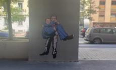 Milano, Berlusconi e Berlinguer insieme nell'ultimo murale di AleXandro Palombo