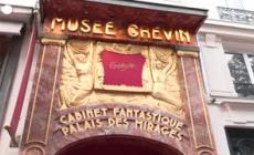 Parigi 2024, al museo Grevin svelata la figura in cera di Pierre de Coubertin