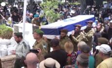 Israele, celebrati i funerali del soldato ucciso a Gaza