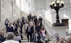 Napoli, Conte non si ferma a salutare i tifosi. Ed esplode la rabbia