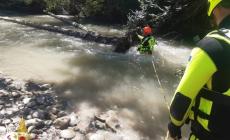 Tre ragazzini e una ragazza salvati con l'elicottero sul fiume Lamone: erano aggrappati a un tronco