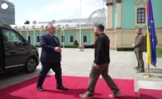Ucraina, Zelensky riceve Orban: cordialita' ma posizioni lontane