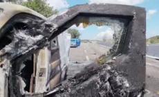 Assalto a un portavalori nel Brindisino, spari e auto in fiamme