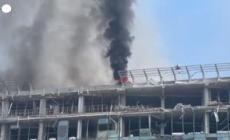 Ucraina, colonne di fumo dopo gli attacchi missilistici russi