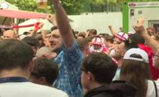 Euro 2024, tifosi inglesi si riuniscono nel centro di Berlino prima della finale