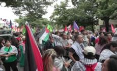 Francia, centinaia di manifestanti a Parigi "contro il fascismo e il colonialismo"