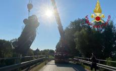 Auto in un canale: due morti e un disperso 