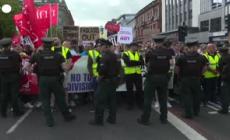Gran Bretagna, protesta antirazzista a Belfast