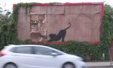Nel London Zoo di Banksy arriva un grosso felino