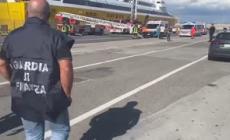 Piombino, scoppia un principio di rogo dalla sala motori di un traghetto