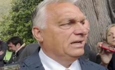Orban: "Salis al Parlamento Ue e' stile italiano, non ungherese"