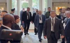 L'arrivo di Zelensky a Cernobbio per il Forum Teha