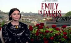 "Emily in Paris" sbarca a Roma, Lily Collins: "Fortunata in questo ruolo"