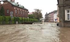 La tempesta Boris sulla Polonia, a Glucholazy inondazioni e strade sommerse dall'acqua