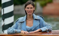 Da Bianca Balti a Malgioglio, da Miriam Leone a Nino Frassica: tutti i conduttori che affiancheranno Carlo Conti a Sanremo 2025