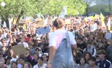 Clima: Fridays for Future, migliaia di persone sfilano a Berlino