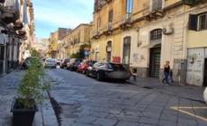 Catania, lite in strada: donna da' fuoco ad una ragazza