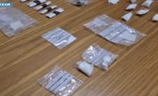 Tre etti e mezzo di cocaina in casa, 48enne arrestato a Milano