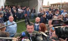 Cori anti Tajani a Pontida, Salvini: "Quattro scemi, chiedo scusa a nome loro"