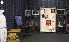 Oasis, all'asta la collezione di chitarre della rock band britannica
