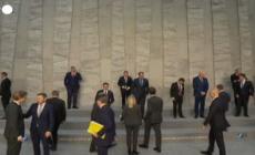 Nato, foto di famiglia dei ministri della Difesa