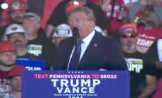 Usa, Trump: "Kamala Harris fai schifo come vicepresidente"
