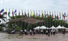 Cop16, maxi-puzzle di Greenpeace presso la sede del vertice a Cali