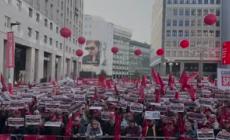 Pensioni, manifestanti Milano: "Chiediamo ai governi di pensare al bene comune"