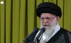Khamenei: "Contro i nostri nemici una risposta devastante"