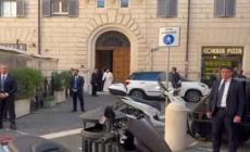 Roma, il Papa in visita a Emma Bonino