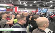 Moto Guzzi, la V7 si rinnova tra storia e tecnologia