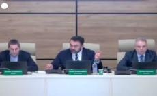 Georgia, vernice in faccia al presidente della Commissione elettorale