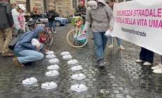 Flash-mob a Roma contro il nuovo codice della strada: "Questa riforma non aiuta"