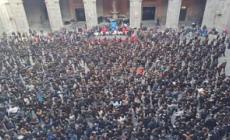 Violenza donne, il flash mob "Mai piu'" al Palazzo Reale di Napoli