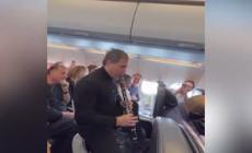 La musica dell'orchestra di Santa Cecilia sul volo Roma-Parigi