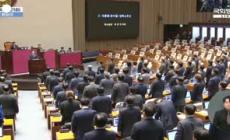 Seul, deputati del partito al governo lasciano aula del Parlamento