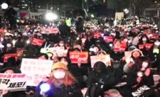 Corea del Sud, nuove proteste a Seul: in migliaia davanti all'Assemblea nazionale