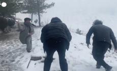 Afghanistan, la prima neve dell'anno imbianca Kabul e dintorni