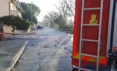 Incidente stradale ad Ancona, due morti e fuga di gas