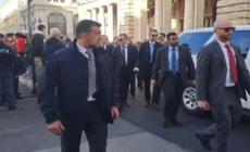 Roma, per Blinken breve visita alla Fontana di Trevi