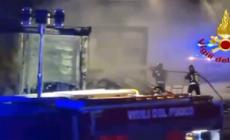 Tir a fuoco in A26 causa un incendio nel bosco sopra Voltri