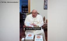Prima volta del Papa su TikTok per presentare il libro "Spera"