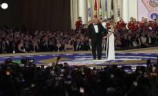 Trump e Melania, il primo ballo nel giorno dell'insediamento