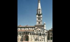 Interruppero una messa leggendo brani del Papa: a processo quattro attivisti di Extintion Rebellion a Modena