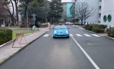 La 500 va da sola dal cliente, ecco come funziona - Video