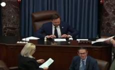 Il Senato Usa conferma Hegseth a capo del Pentagono